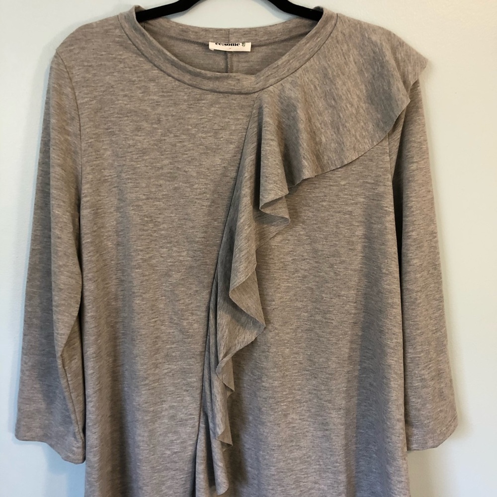 Knit Top with Ruffle